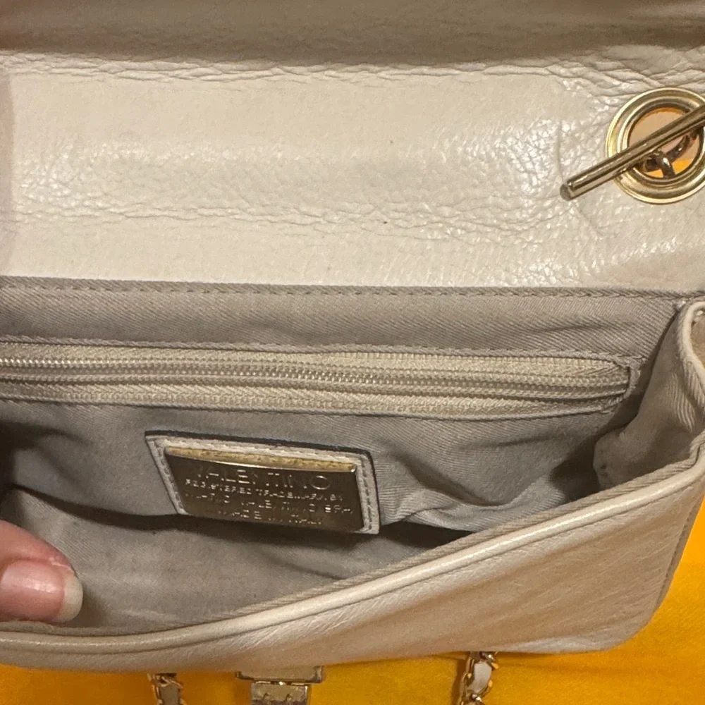 Valentino✨ Beatriz D-Plate Bag by Mario Valentino - Picture 10 of 16